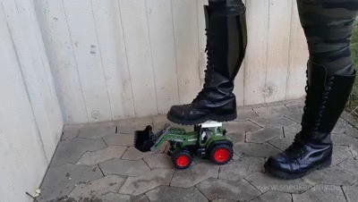 Sneakergirl Caro – Crushing Tractor With Boots