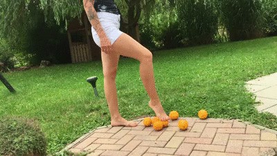 Sneakergirly Sarah – Orange Crush